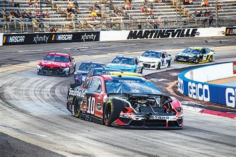 city that hosts the nascar race with the largest purse|Record Purse Up for Grabs at Martinsville .